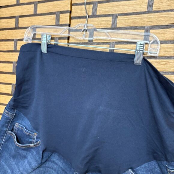 Time and Tru Maternity Denim Shorts Size XXL - Picture 4 of 6